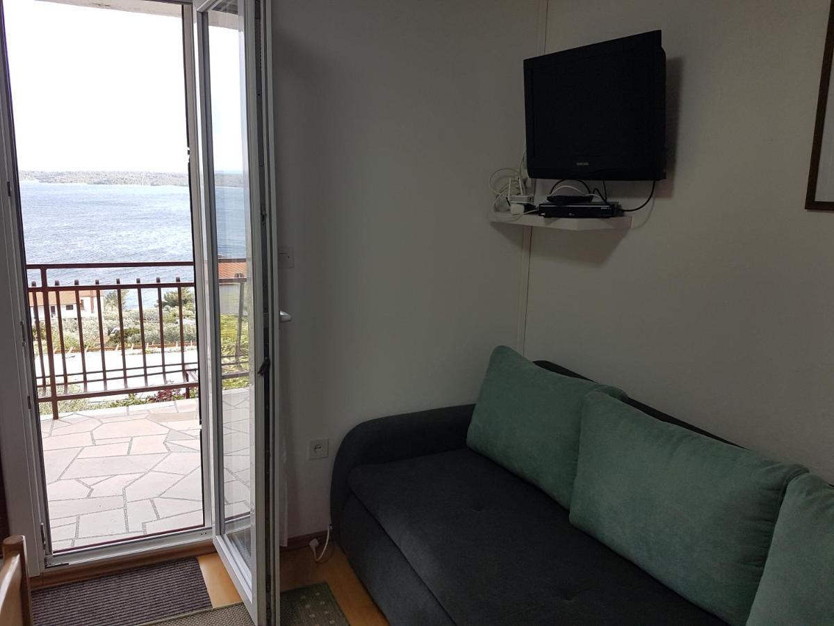 Lenka Apartment