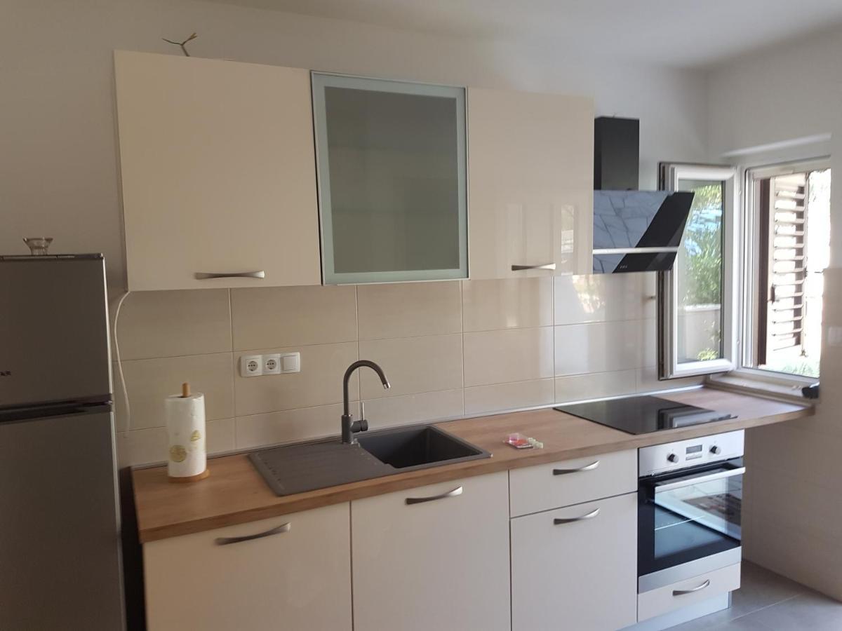 Lenka Apartment