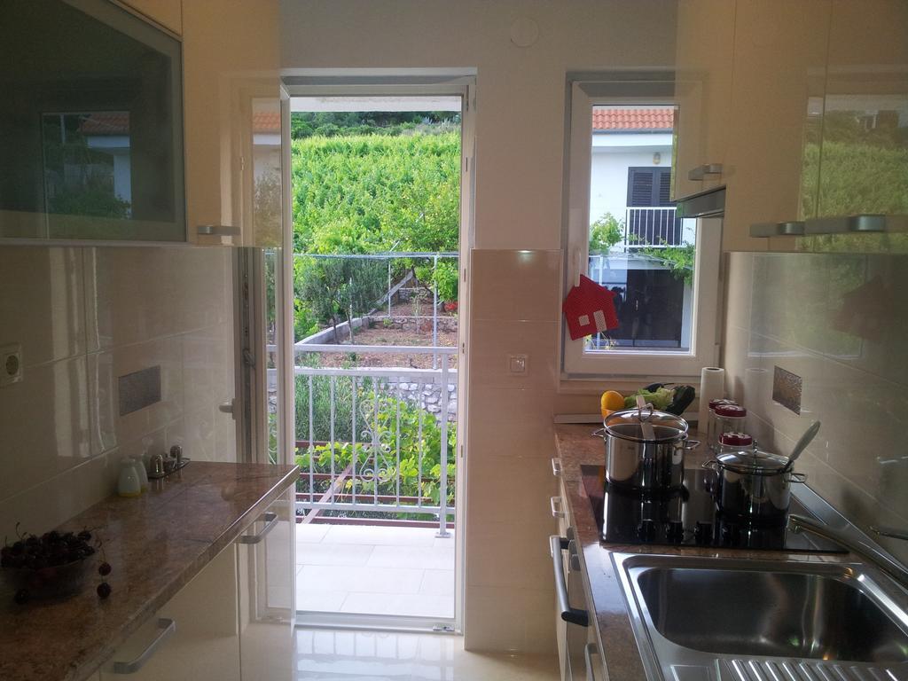Lenka Apartment Zavala